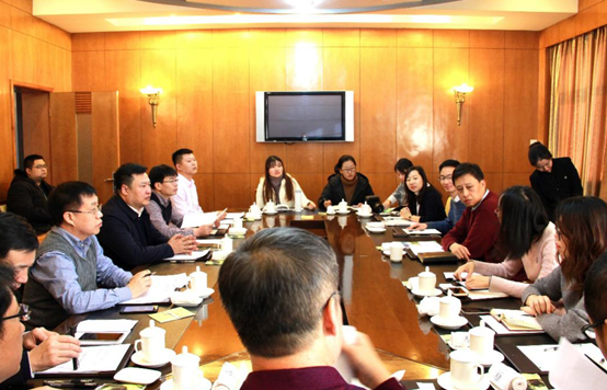 同煤集團踐行能源轉型  新能源發電項目獲2018清潔能源推廣周走訪團好評